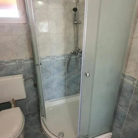 Filipovic Apartment Vir