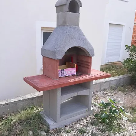 Filipovic Apartment Vir